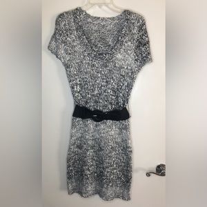 Crew neck sweater dress M